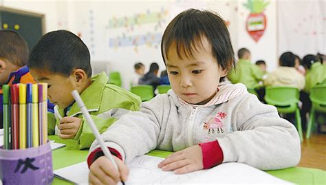 学前教育立法进入倒计时 代表建议明确幼儿教师编制和待遇|界面新闻 · 中国
