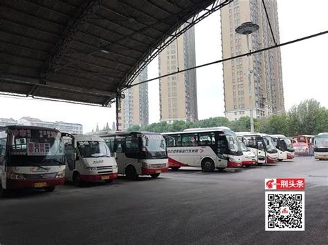 长假第一天 荆州境内高速公路车流量大幅增加_荆州新闻网_荆州权威新闻门户网站