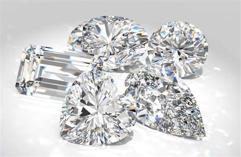 Diamond Shapes: Most Popular Diamond Cuts and What Works Best