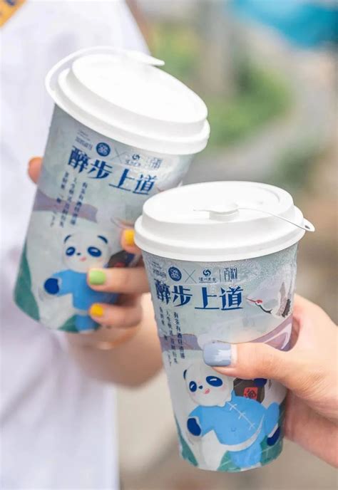茶百道获2021年度国潮新消费品牌势力榜“最佳饮品新消费品牌”奖__凤凰网