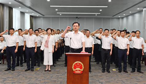 香港特区政府公布三位新任官员简历_手机新浪网