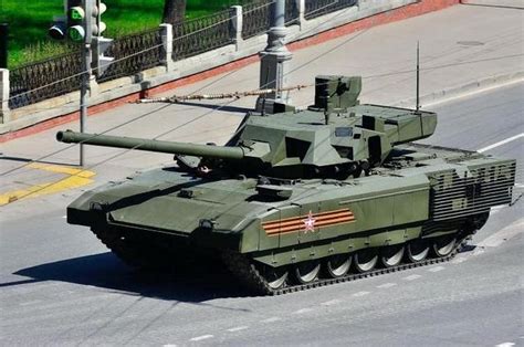 俄军T-90M主战坦克即将列装 配备新型贫铀穿甲弹_凤凰网