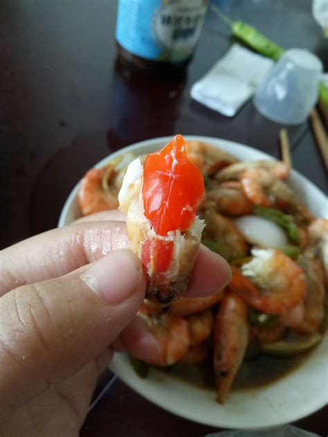 【清蒸大头虾的做法步骤图，清蒸大头虾怎么做好吃】就要吃吃吃_下厨房