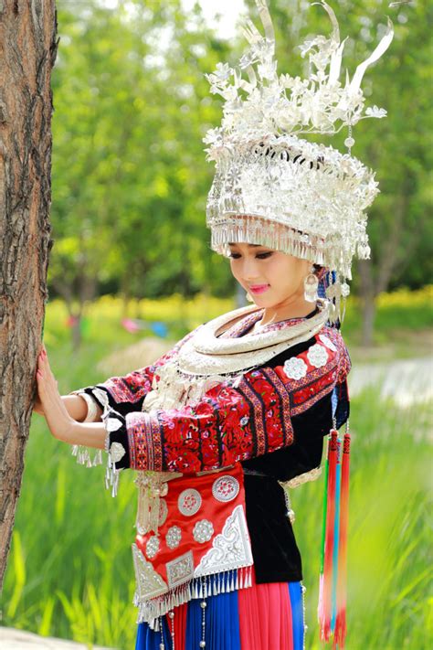 民族服装图片