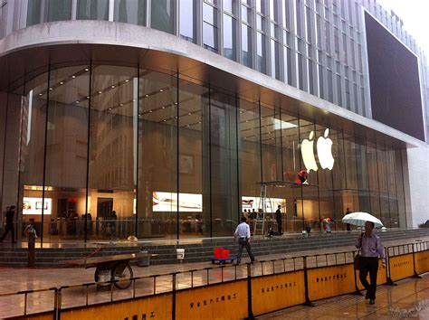 上海苹果直营店介绍之上海环贸IAPM APPLE STORE - 苹果手机维修点 - 丢锋网
