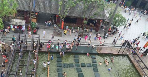 福建省最“赚钱”的景区，一年游客量达到百万人次，城镇因它改名