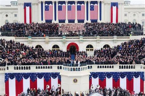 美国总统就职典礼|美国总统特朗普正式宣誓就职 从今天起一切美国优先-丫空间