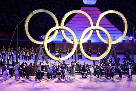 平昌冬奥会开幕式观众喜悦地迎接入场的俄罗斯运动员 - 俄罗斯卫星通讯社