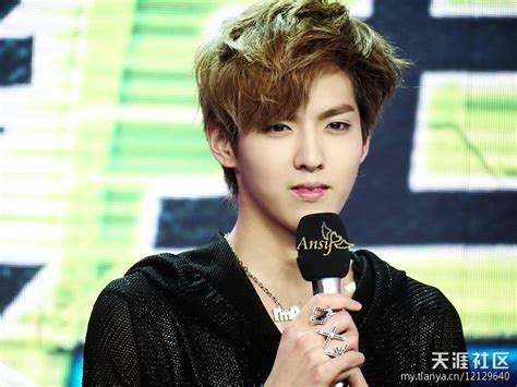 Kris吴图片