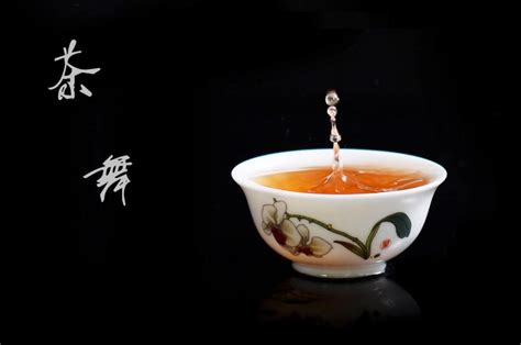 茶味道淡淡的令人回味的香气 (3/8)- 中国风