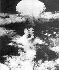 一亿吨级核弹海底爆炸有多可怕？威力超5000颗广岛原子弹，巨浪滔天_腾讯视频