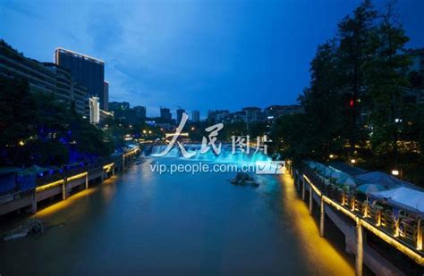 四川自贡：平桥瀑布又现壮美景观-人民图片网