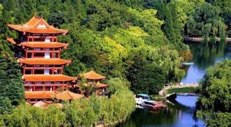 洪湖蓝田生态旅游风景区，荆州十大景区排名