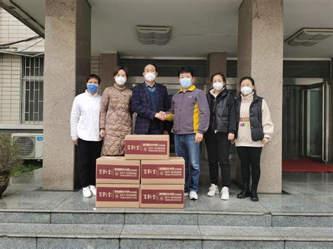 3万余袋免费中药汤剂送往郑州抗疫一线，为防疫人员筑起防护墙_手机新浪网