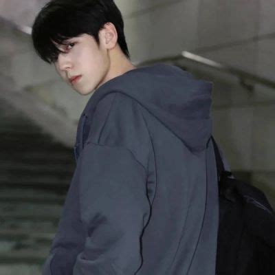 清冷非主流头像男生