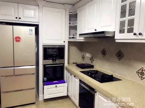 怎么把冰箱装到柜子里，这样设计会很不错-上海装潢网