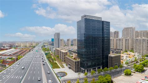 打造世界级CBD，上海静安区在进博会展示优势和蓝图