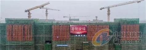 武汉华星光电第6代柔性可折叠显示屏工厂模组厂房封顶