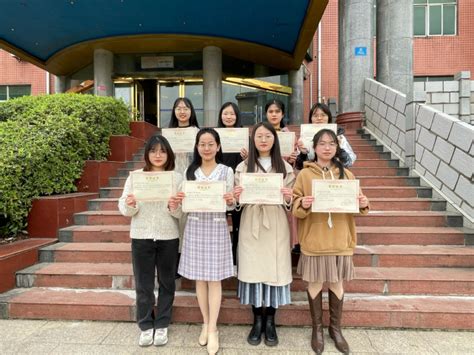 文法与艺术学院学生在“第二届江西省大学生文学评论大赛”中获得佳绩