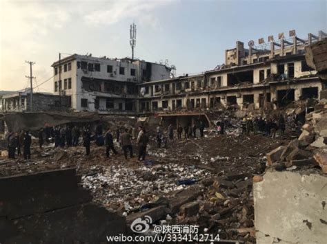 陕西府谷爆炸有人员被困 当地医院遭冲击(图)(含视频)_手机新浪网