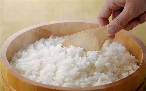 大米饭怎么做才好吃，老保姆教你一招，简直太香了，小孩爱吃_口感_技巧_稻米