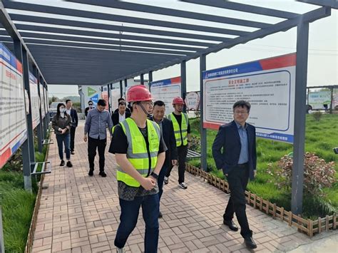 蚌埠机场建设投资有限公司副总经理徐凯一行赴五蒙高速项目观摩交流