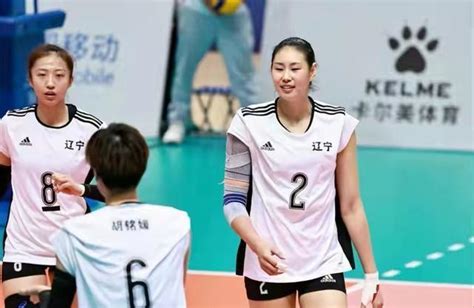 朱婷好姐妹、奥运冠军颜妮官宣退役！她是中国女排的一面旗帜！_东方体育