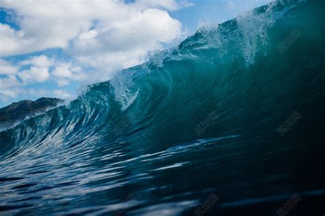蓝色海浪图片素材免费下载 - 觅知网