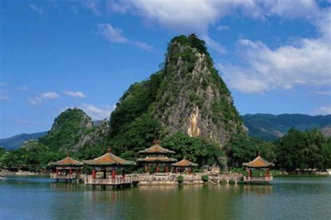 中国人气最火爆的二十大旅游景区排名-2019年版