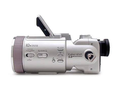 柯尼卡美能达 5D 数码单反相机 + 18-70mm 1:3.5-5.6 镜头；索尼F717 - 数码交易区 数码之家