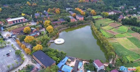 航拍四川省绵阳市梓潼县卧龙镇卧龙山 图片 | 轩视界