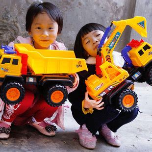 大号儿童挖掘机玩具车惯性工程车摆摊男孩挖土机地摊夜市玩具批发-阿里巴巴