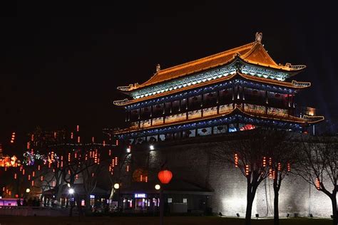 西安城墙夜景|摄影|环境/建筑摄影|追着光影的人 - 原创作品 - 站酷 (ZCOOL)