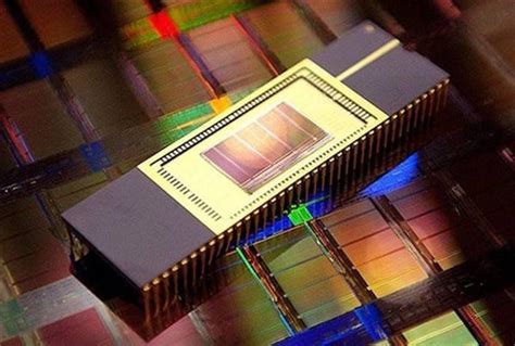 长江存储推出全新致钛系列消费级固态硬盘-CFM闪存市场