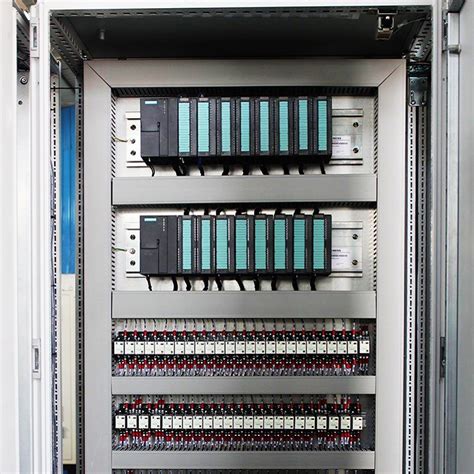 PLC控制柜定期维护延长使用时间-东莞市优控机电设备有限公司