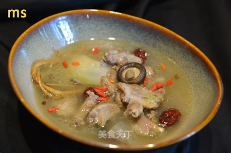 好喝又营养的老鸭汤做法，清热祛湿又明目，千万别错过_东方养生频道_东方养生