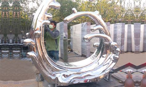 不锈钢雕塑-河北伊甸园雕塑有限公司