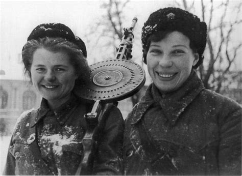 二战时德军对40万苏联女兵做了什么？使得战后苏军如此疯狂的报复