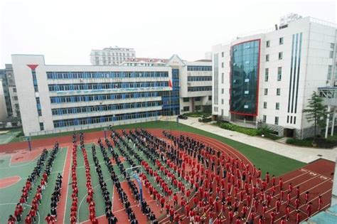 武汉市高中排名一览表：武汉一中省重点，华师一全国排名前列-排行榜123网