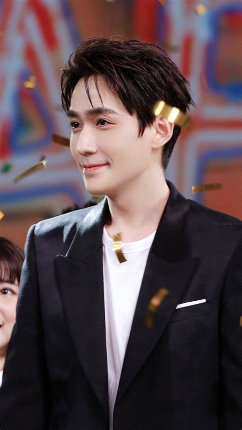 zhuy朱一龙图片