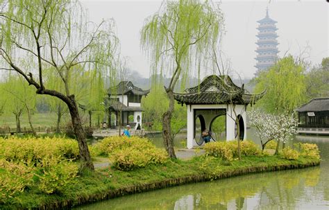 中国最适合养老的4个城市，物价不高，这里生活真的很美|养老|扬州|成都_新浪新闻