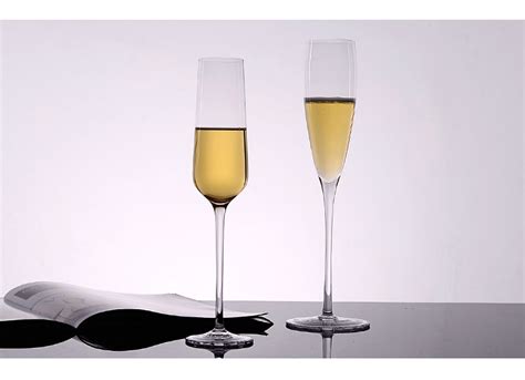水晶香槟杯高脚杯葡萄酒杯2支礼盒套装起泡酒杯玻璃酒杯-阿里巴巴