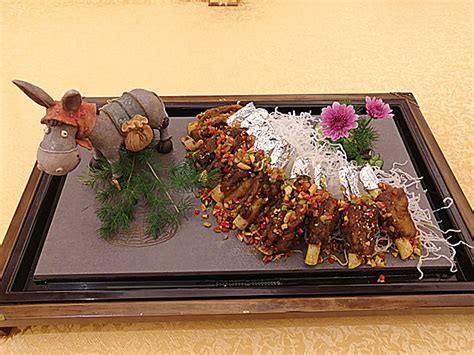 咸鲜的鲁菜分为哪三大菜系。除了胶东菜，那两派你知道吗？ | 说明书网