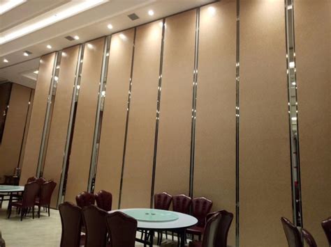 多功能厅银白色玻璃可活动隔断推拉门全电动折叠屏风墙 - 深圳赛勒尔活动隔断 - 九正建材网