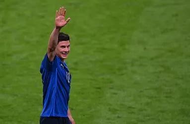 【欧洲杯·焦点大战】意大利加时赛险胜奥地利，两位超级替补建功