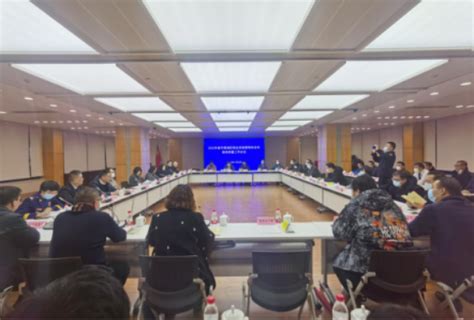 区商务委组织召开2022年春节黄浦区商业系统营销安全和服务质量工作会议
