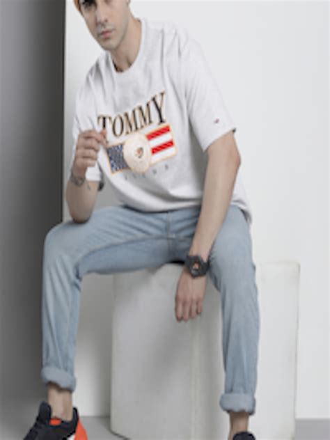 Buy Tommy Hilfiger Men Brand Logo Printed Pure Cotton T Shirt - Tshirts ...
