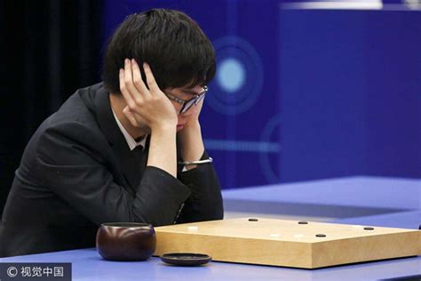 柯洁又要人机对战了！这次的对手是中国的人工智能围棋_文体社会_新民网