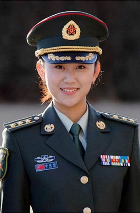 军装制服诱惑图片