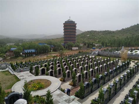清东陵万佛园景观之自选墓区-北京公墓网